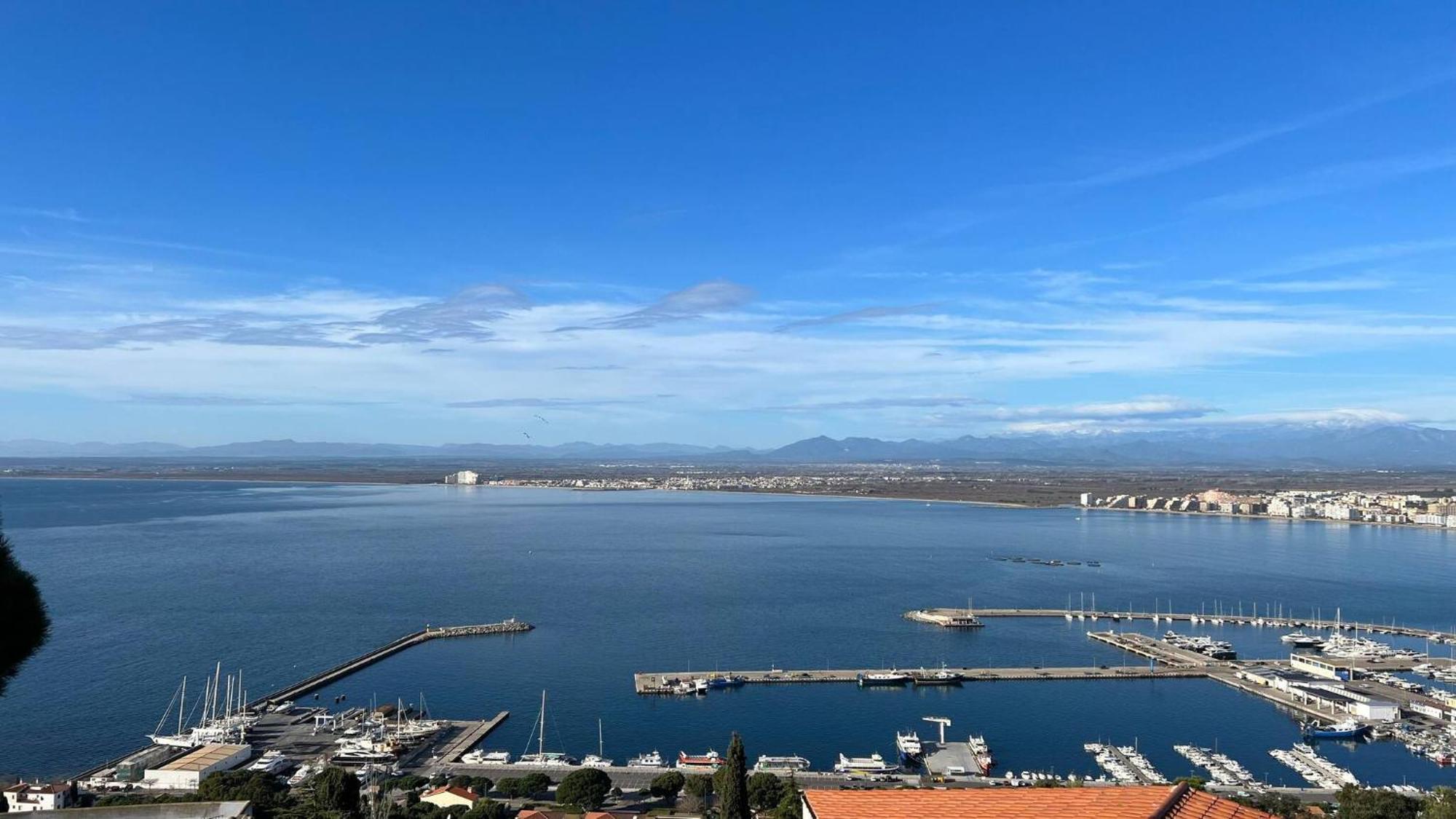 Apartamento Casa Linda Con Vistas Espectaculares Росес Екстер'єр фото